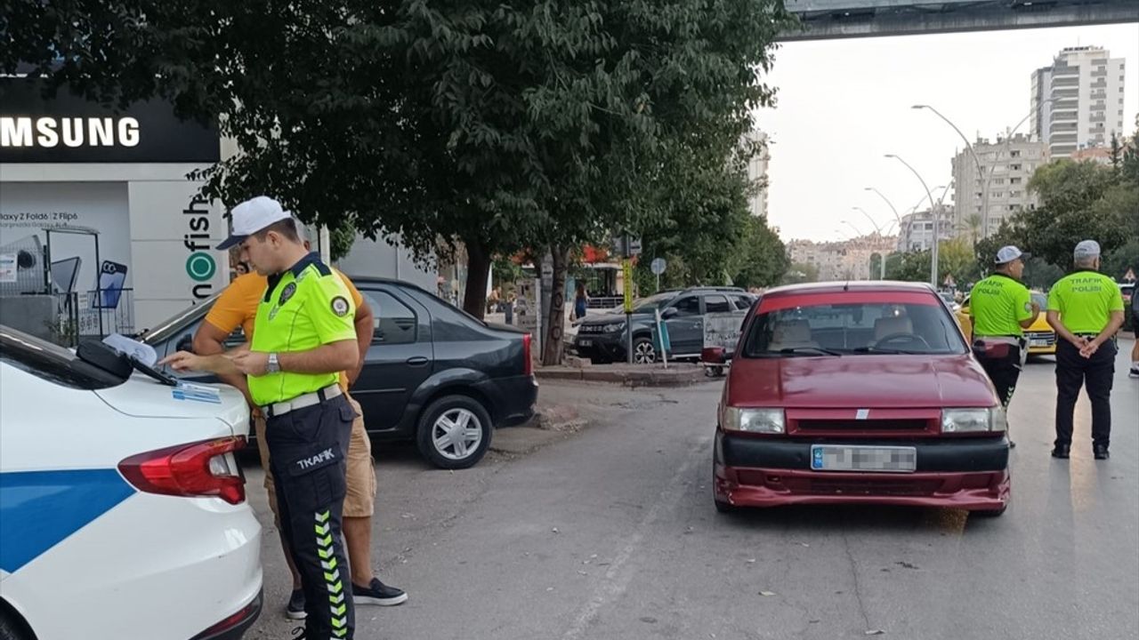 Adana'da Yaya Geçitleri Üzerinde Sıkı Denetim