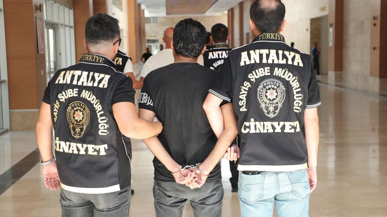 Antalya'da Silahlı Cinayet: Bir Şüpheli Tutuklandı