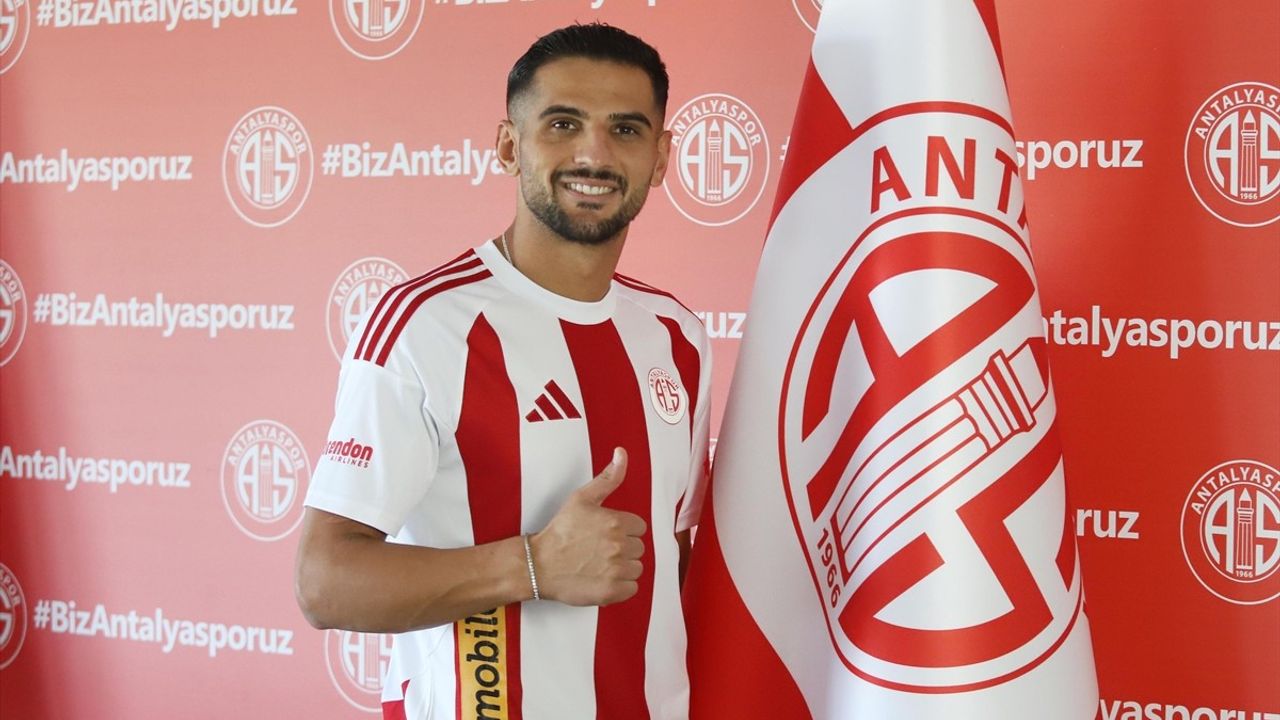 Antalyaspor'dan Yeni Transferler: Oleksandr Petrusenko ve Abdurrahim Dursun