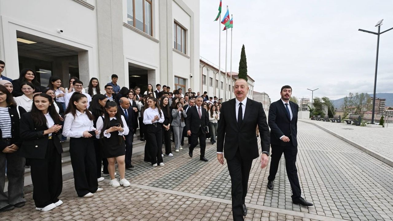 Azerbaycan Cumhurbaşkanı Aliyev, Karabağ Üniversitesini Açtı