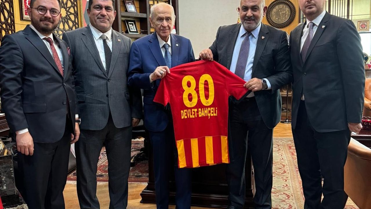 Bahçeli, Bellona Kayserispor Başkanı Çamlı'yı Ağırladı