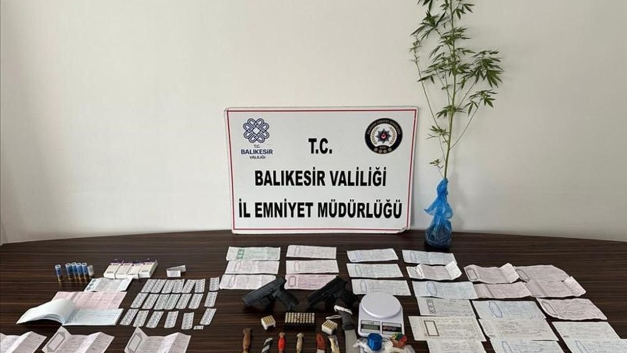 Balıkesir'de Tefecilik Operasyonu: 10 Gözaltı