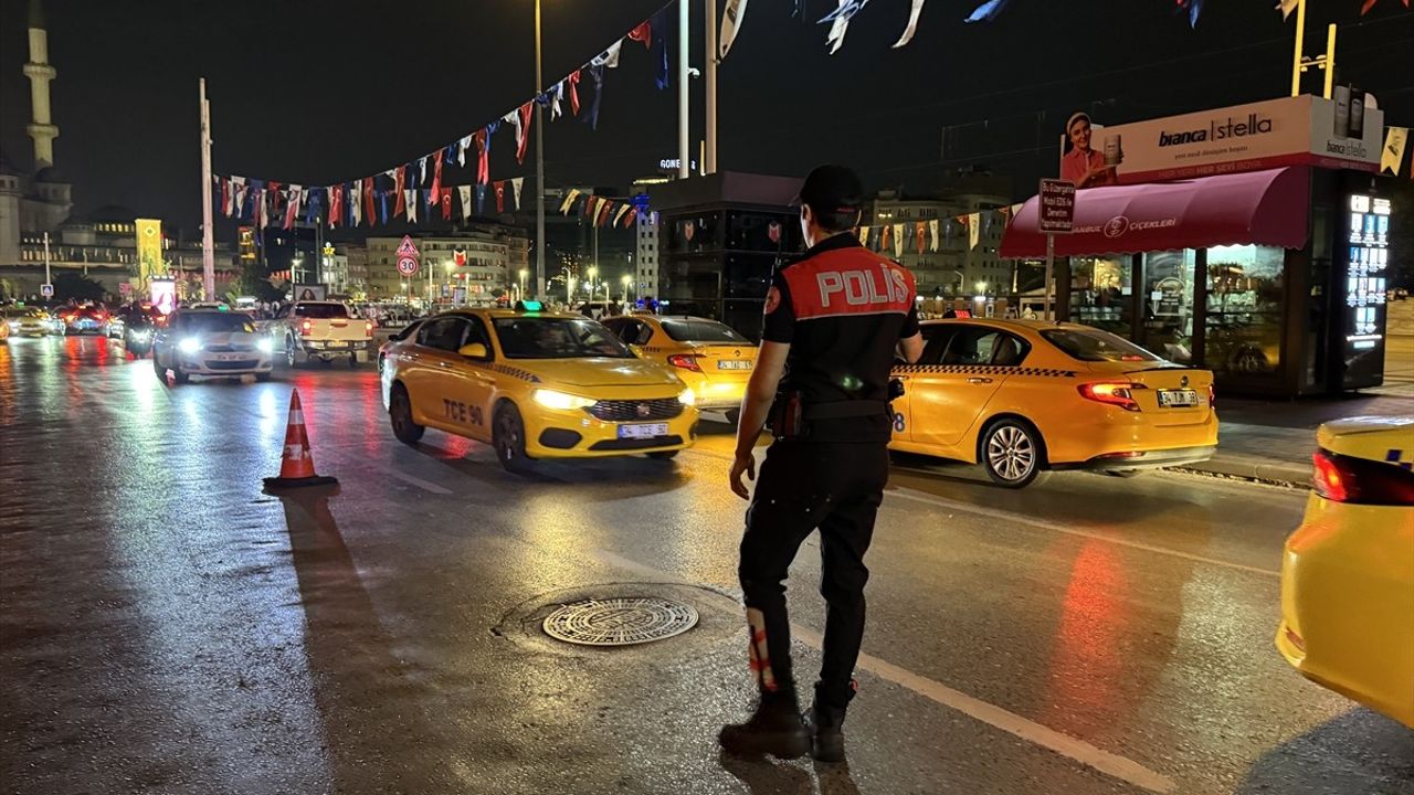 Beyoğlu'nda Helikopter Destekli Güvenlik Denetimi