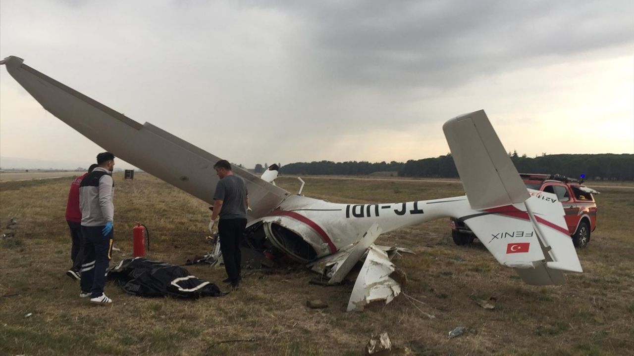 Bursa'da Eğitim Uçağı Kazası: İki Pilot Hayatını Kaybetti