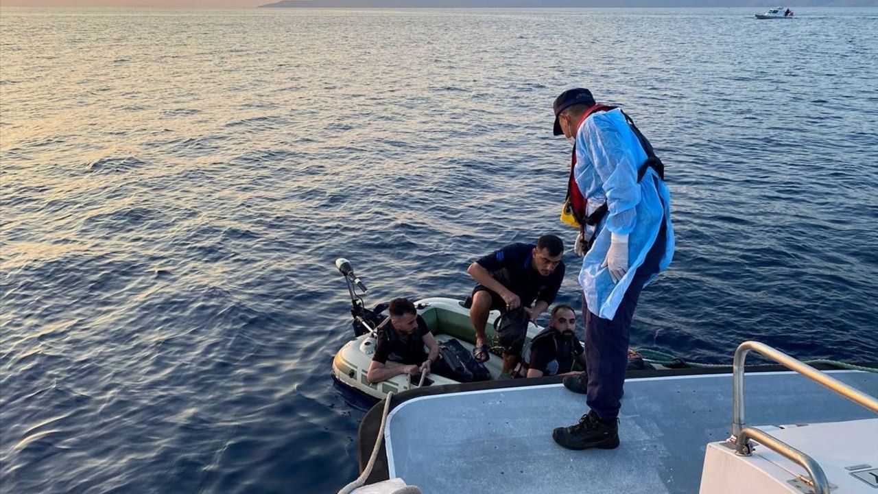 Çanakkale Açıklarında Düzensiz Göçmenler Kurtarıldı