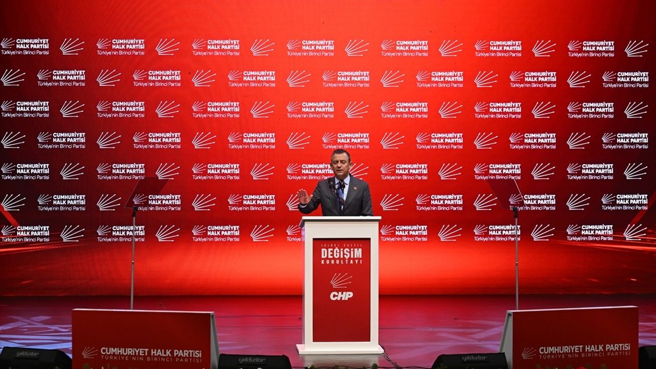 CHP Genel Başkanı Özel, Erken Seçim ve Parti Stratejisini Açıkladı