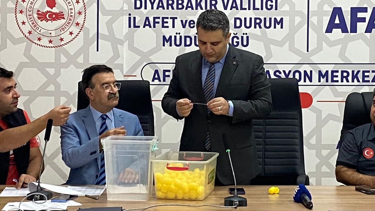 Diyarbakır'da TOKİ Konutlarının Anahtar Teslim Töreni Gerçekleşti