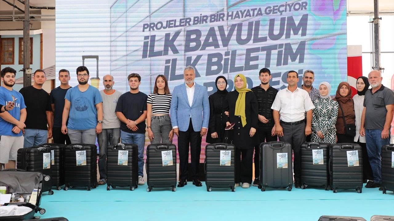 Hatay'dan Üniversite Öğrencilerine Destek Projesi