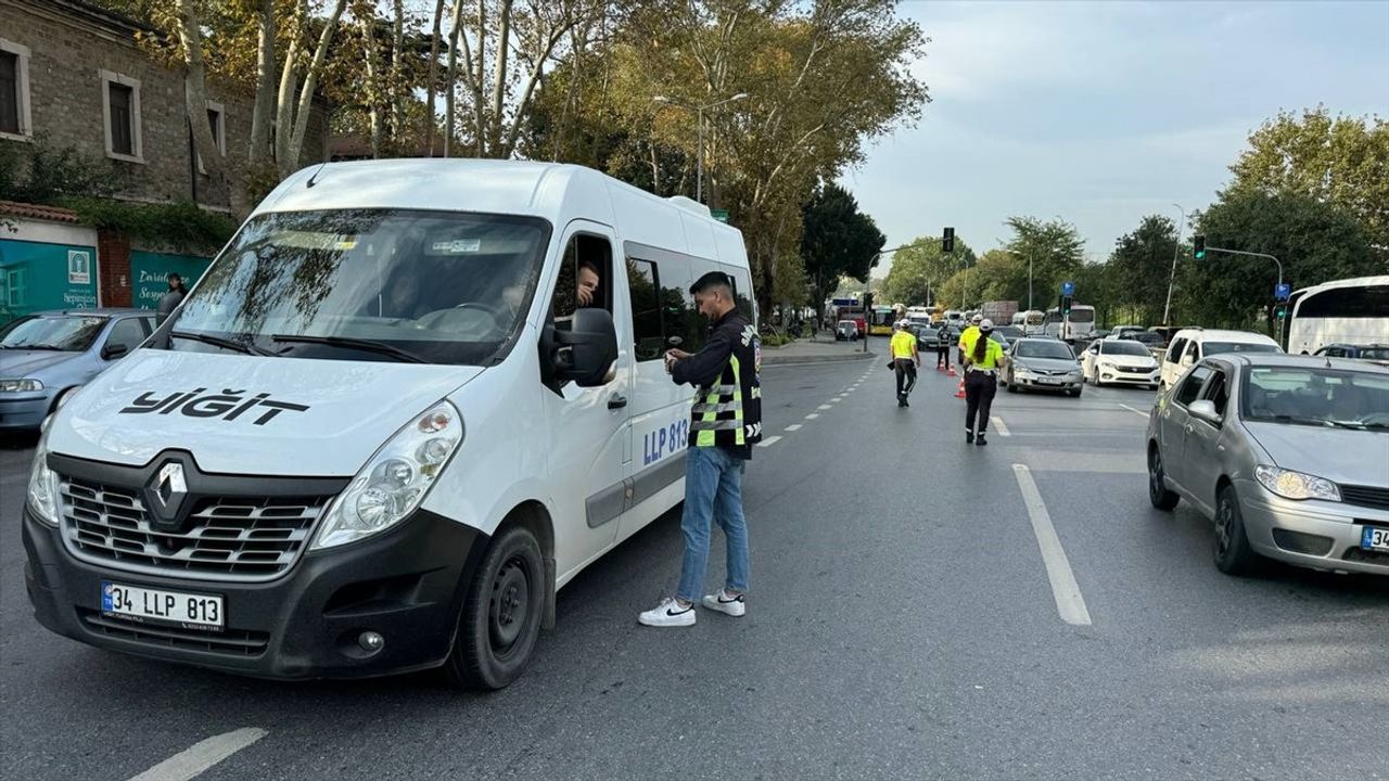 İstanbul'da Okul Servis Araçlarına Denetim Uygulaması