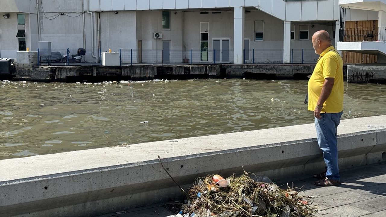 İzmir Körfezi'nde Atık Kirliliği Sorunu