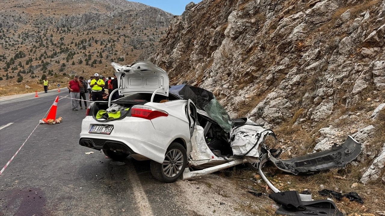 Kahramanmaraş'ta Feci Kaza: İki Kişi Hayatını Kaybetti