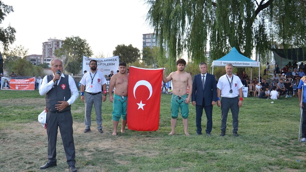 Kahramanmaraş'ta Uluslararası Karakucak Güreş Festivali Coşkusu