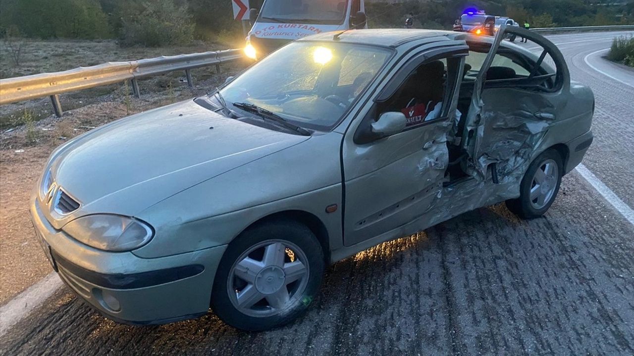 Karabük'te Otomobil Kazası: 7 Yaralı