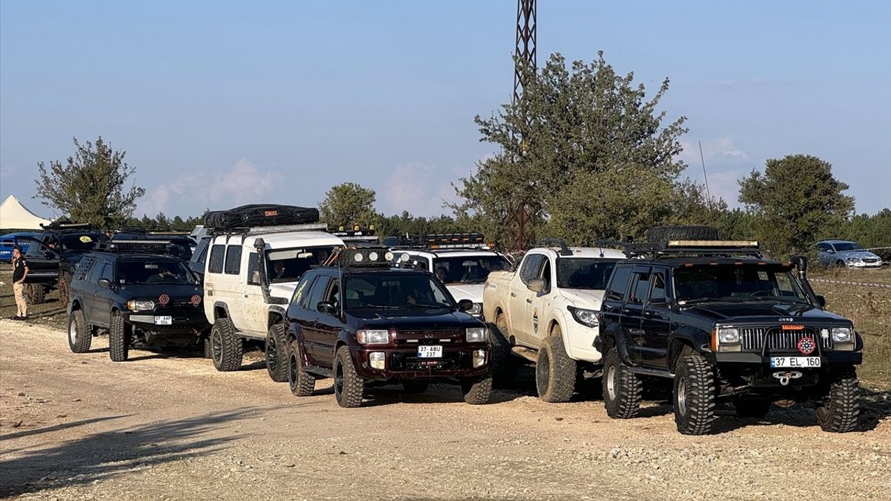 Kastamonu'da Offroad Kamp ve Karavan Festivali Coşkuyla Başladı