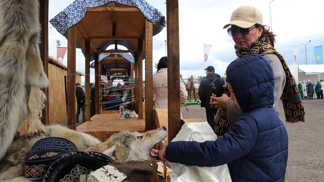 Kazakistan'da 5. Dünya Göçebe Oyunları İçin Etno Köy Açıldı