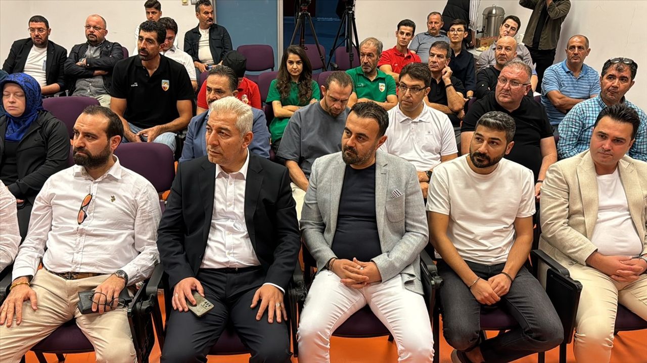 Melikgazi Kayseri Basketbol'da Yeniden Seçim