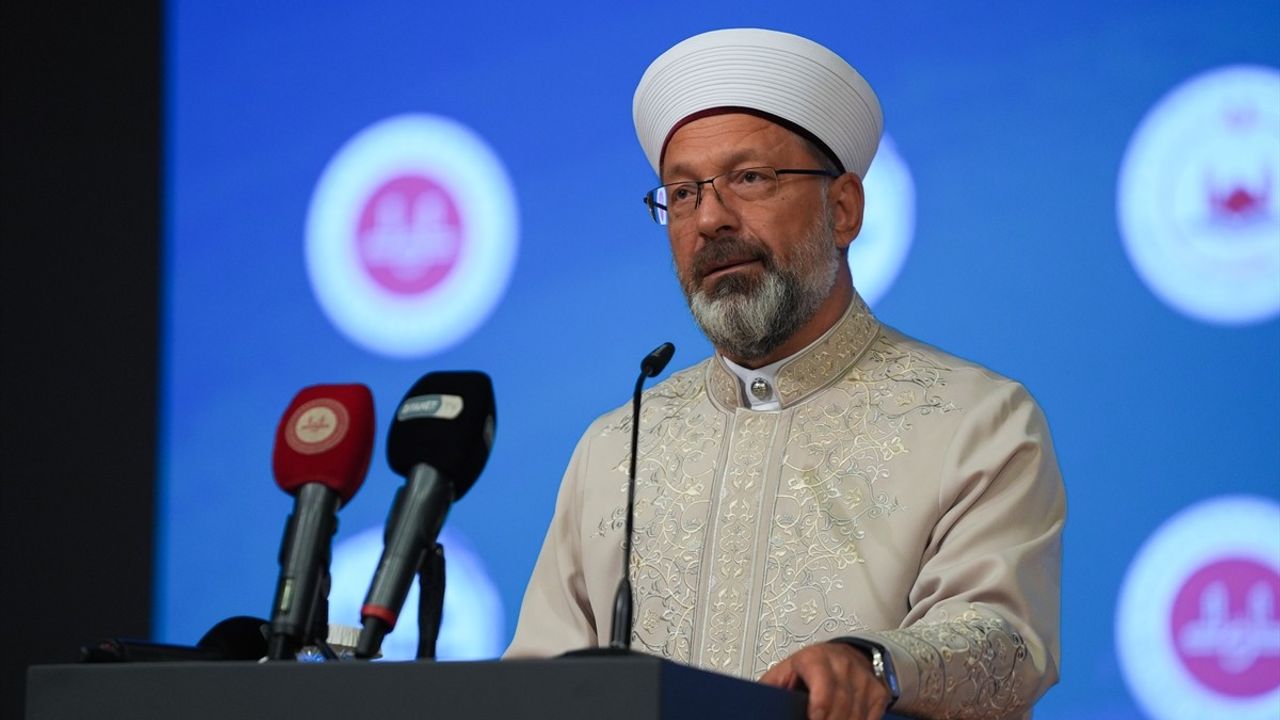 Mevlid-i Nebi Haftası'nda Diyanet'ten Mesajlar