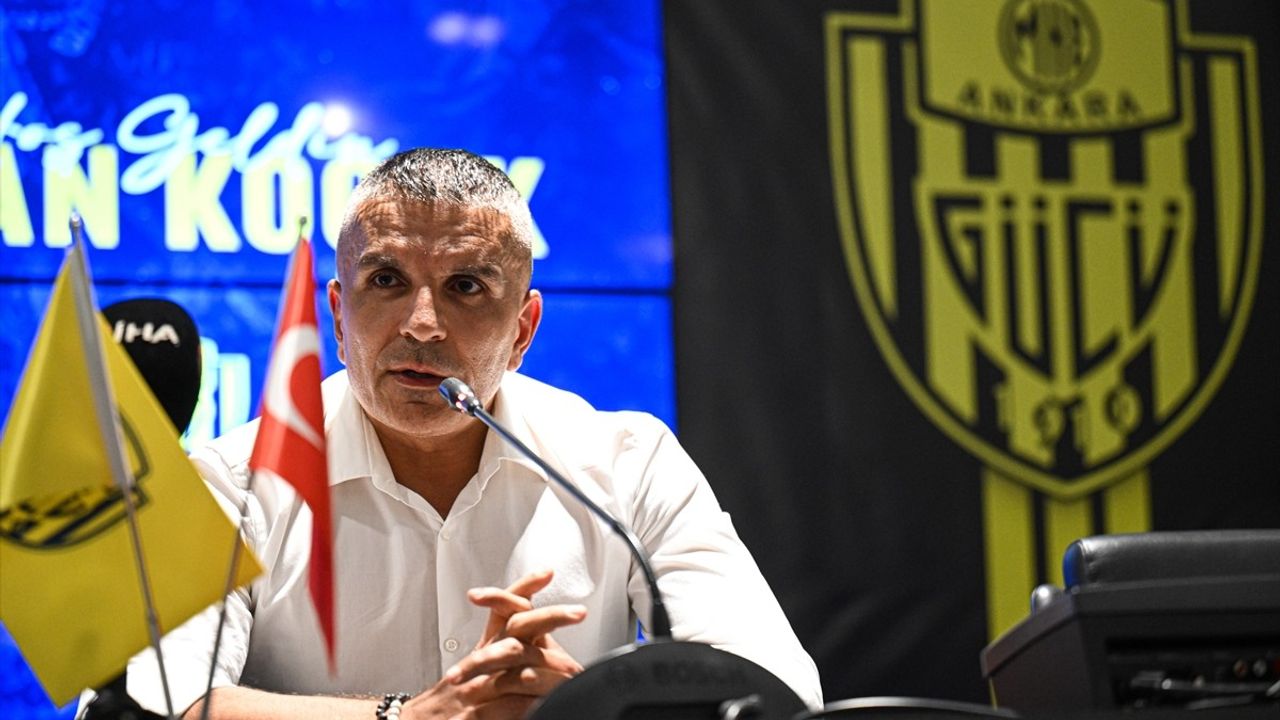 MKE Ankaragücü Kenan Koçak ile Sözleşme İmzaladı