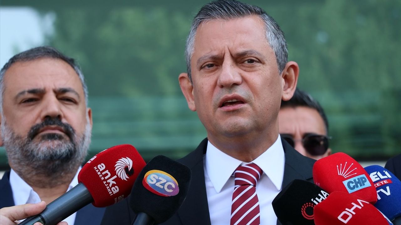 Özgür Özel: Artık Kutuplaşma Değil Kucaklaşma İstiyoruz