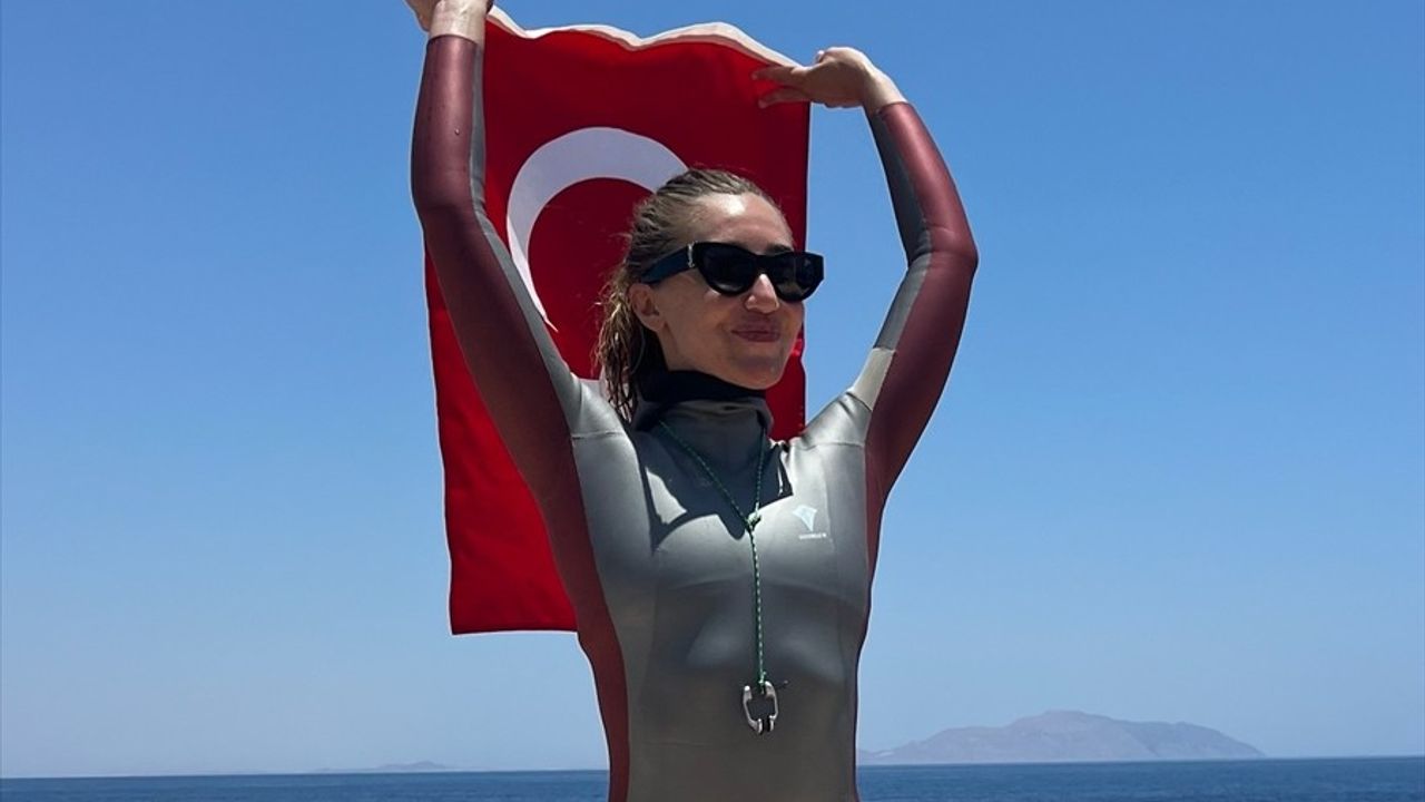 Şahika Ercümen 2024 Türkiye Şampiyonası'nda 3 Altın Madalya Kazandı