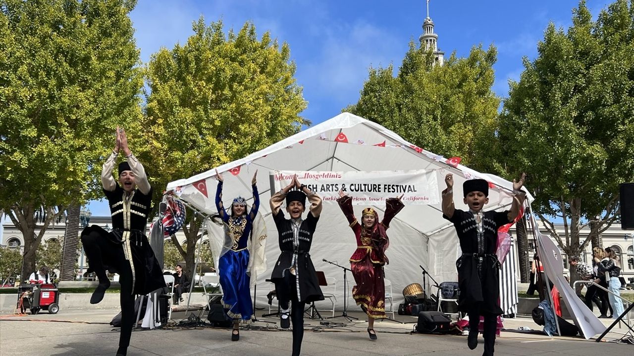 San Francisco'da İlk Türk Festivali Coşkuyla Kutlandı