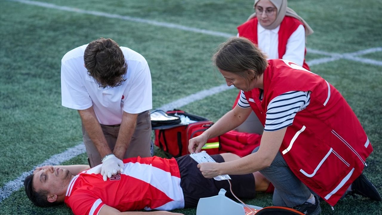 Türk Kızılayı ve Gençlik ve Spor Bakanlığı'ndan Önemli İlk Yardım Mesajı