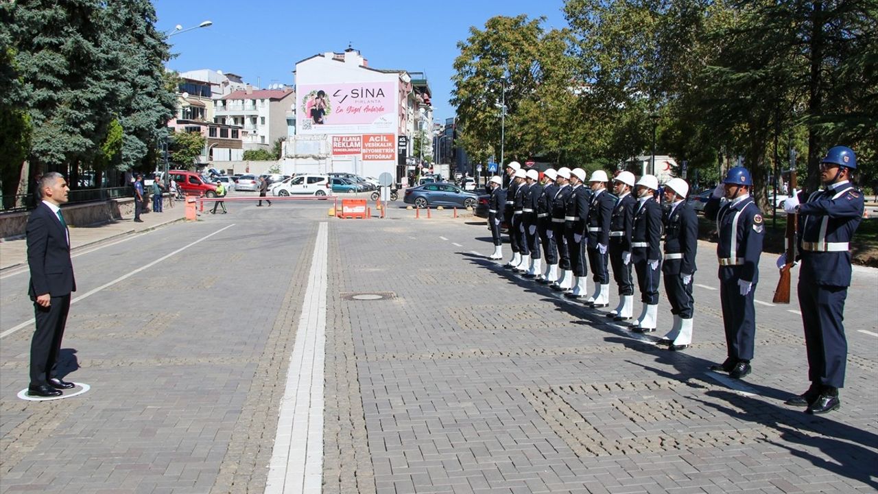 Uşak Valiliği'nde Yeni Dönem: Naci Aktaş Görevde