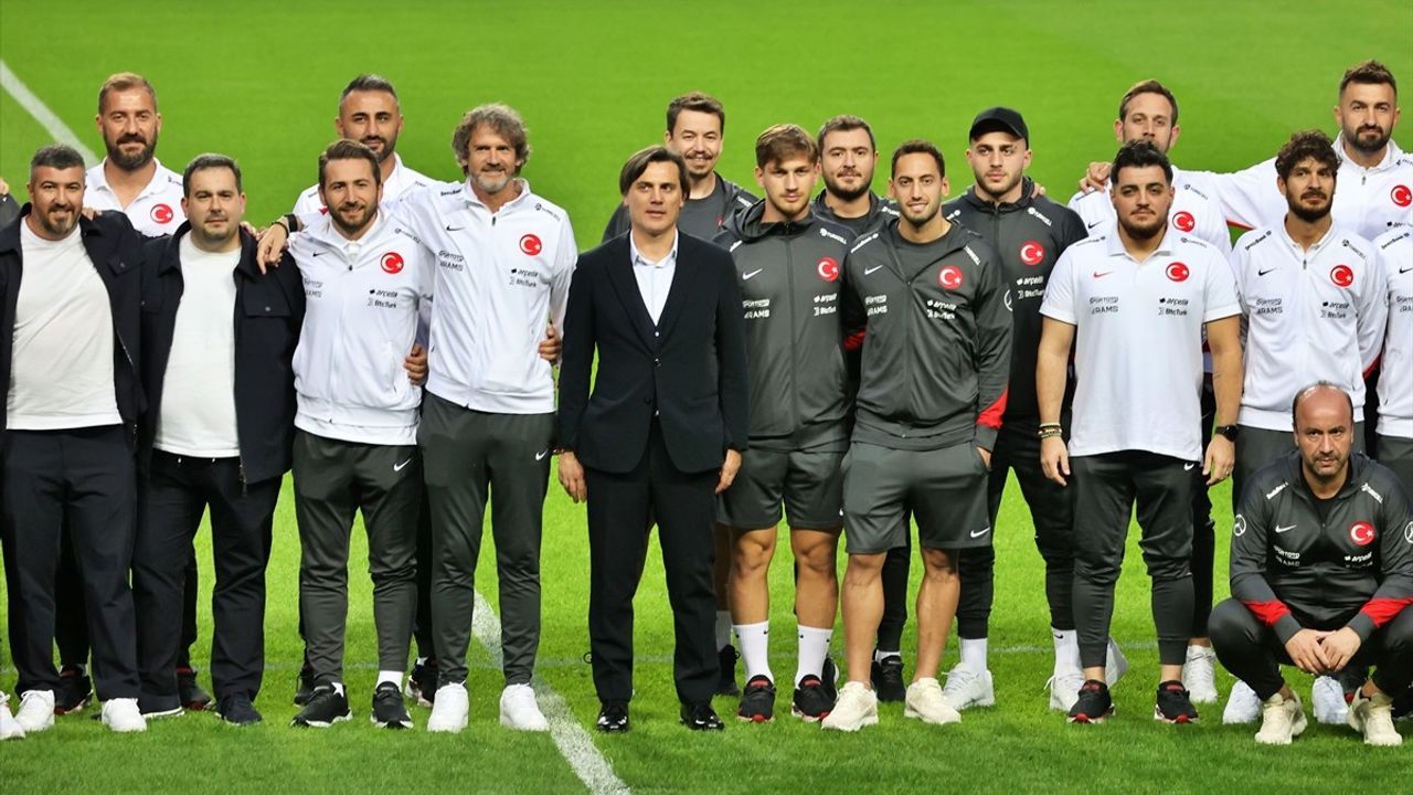 A Millî Futbol Takımı Samsun'a Ulaştı