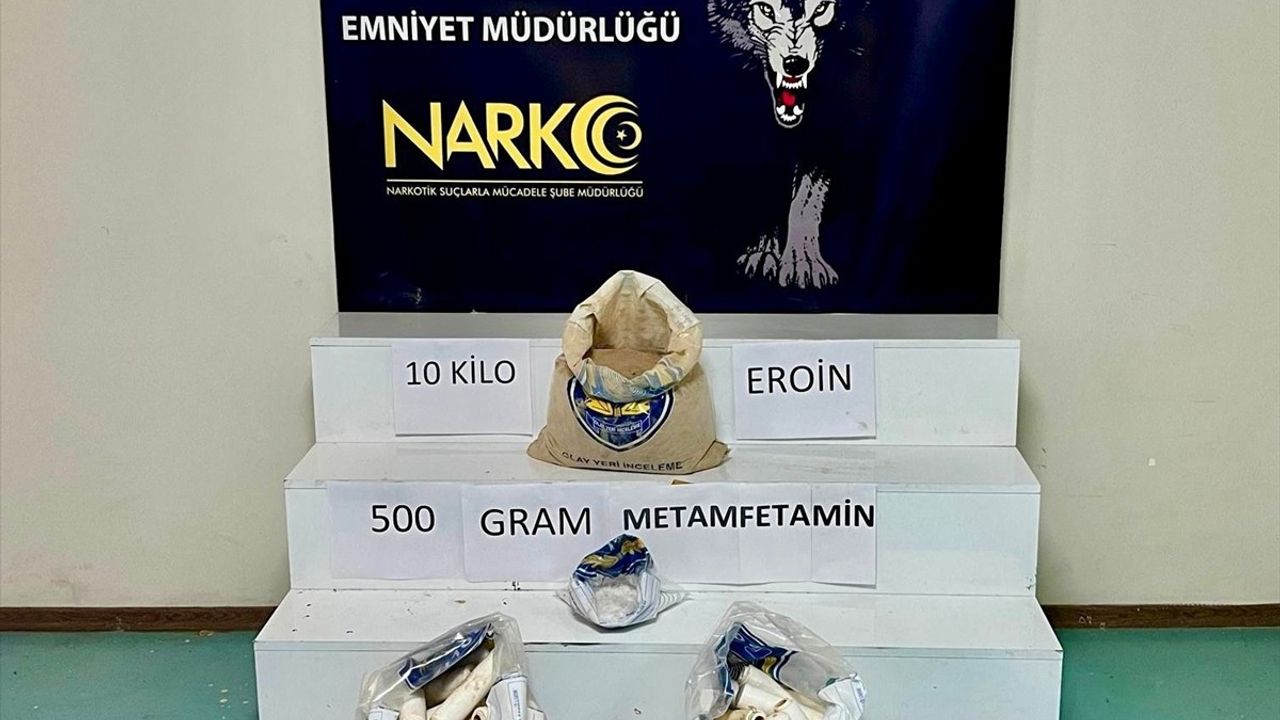 Adana'da Uyuşturucu Operasyonu: 10 Kilogram Eroin Ele Geçirildi