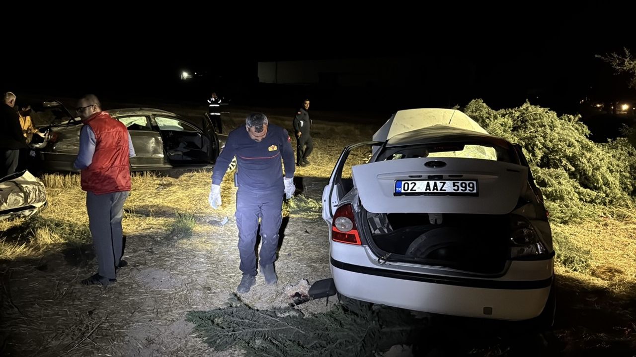 Adıyaman'da Trafik Kazası: 1 Ölü, 3 Yaralı