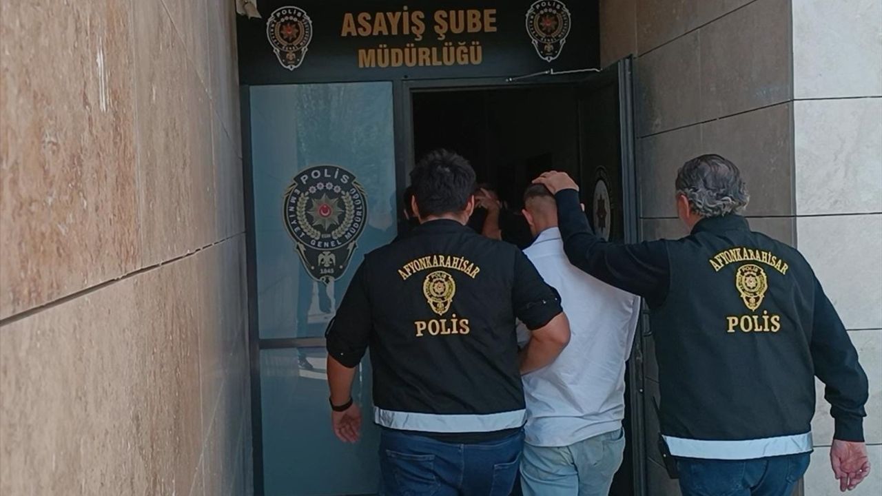 Afyonkarahisar'da Trafik Tartışması Sonrası Sürücüye Saldırı