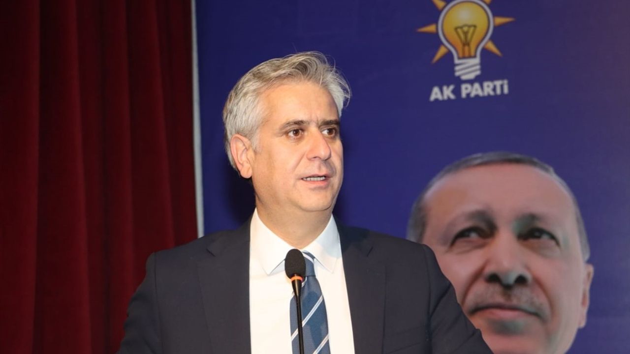 AK Parti'nin 22 Yıllık Hizmet Vurgusu: Yalçın Mersin'de Konuştu