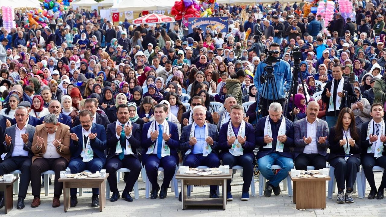 Aksaray'da Dördüncü Geleneksel Ceviz Festivali Başladı