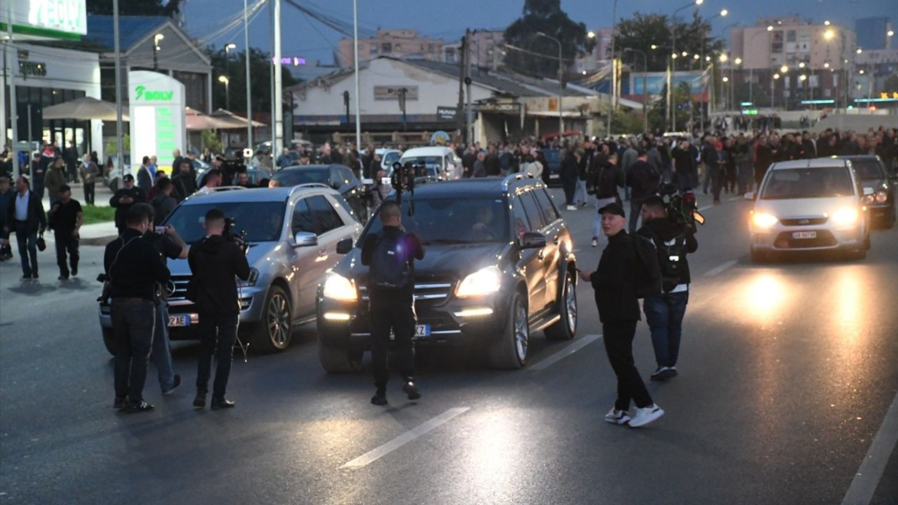 Arnavutluk'ta Hükümet Karşıtı Protestolar Gündemde