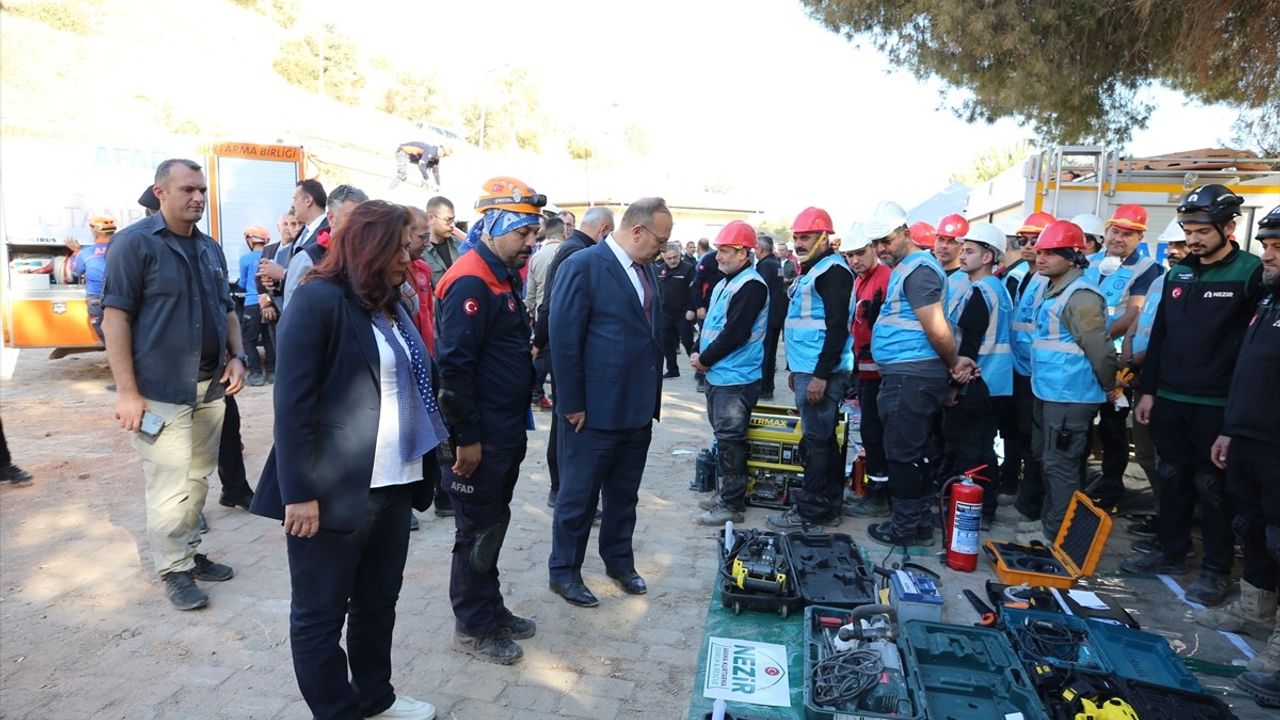 Aydın Merkezli Deprem Senaryosu ile 5 İlde Tatbikat Gerçekleştirildi