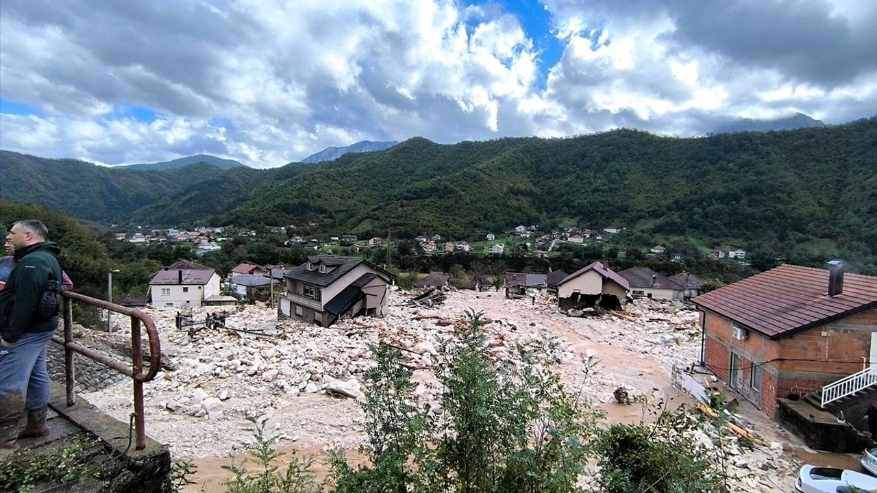 Bosna Hersek’te Şiddetli Yağışlar Sonucu Sel Felaketi: 4 Şehir Etkilendi