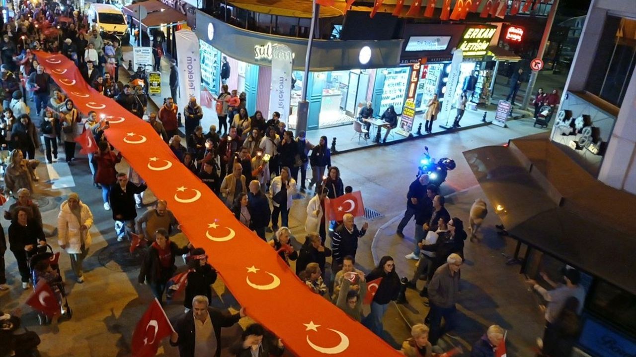 Cumhuriyet'in 101. Yılı Kocaeli'de Coşkuyla Kutlandı