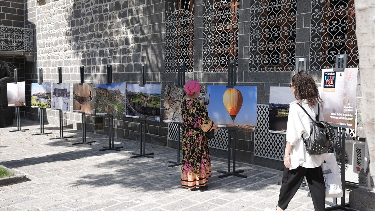 Diyarbakır Kültür Yolu Festivali'nde Coşku Sürüyor