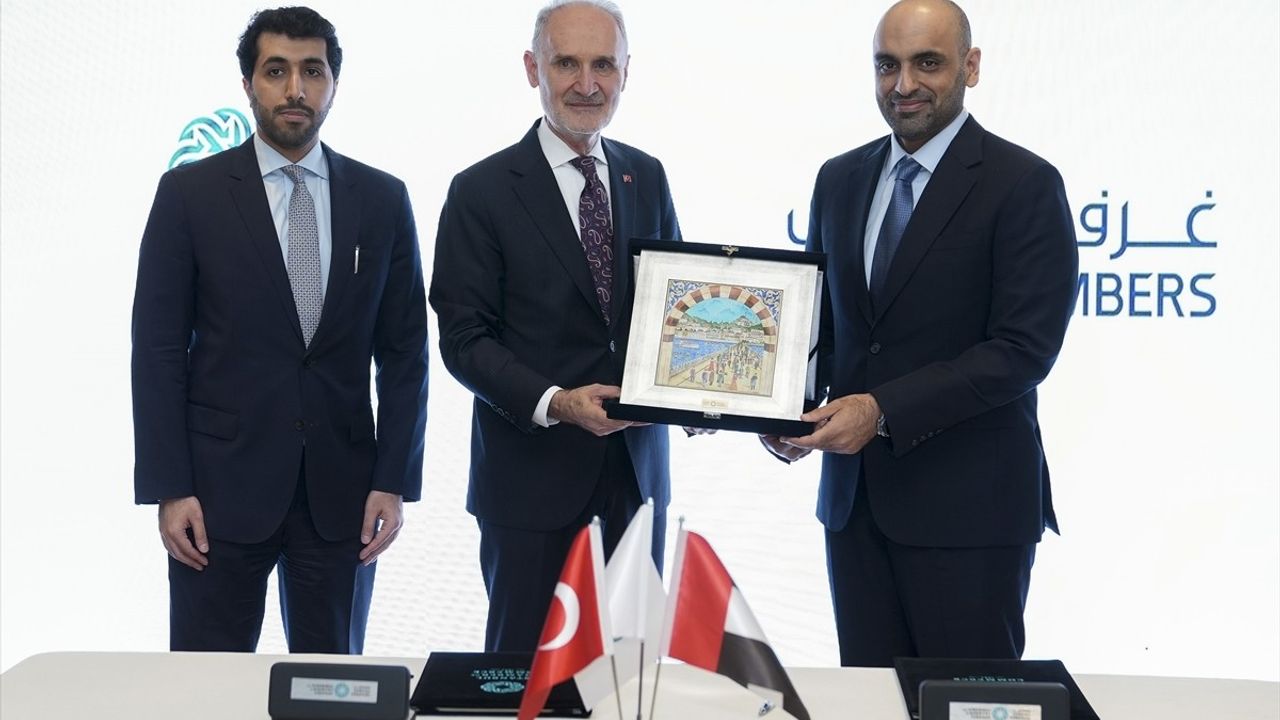 Dubai ve İstanbul Ticaret Odaları Arasında İşbirliği Anlaşması