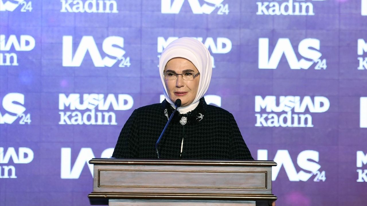 Emine Erdoğan: Kadın Hakları ve Farkındalık Zirvesi