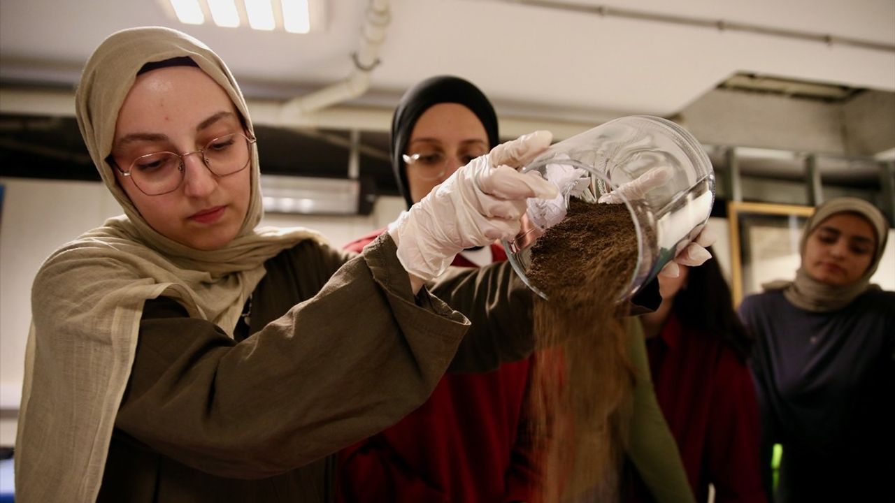 GTÜ Öğrencileri Organik Atıklardan Biyogaz Üreten Cihaz Geliştirdi
