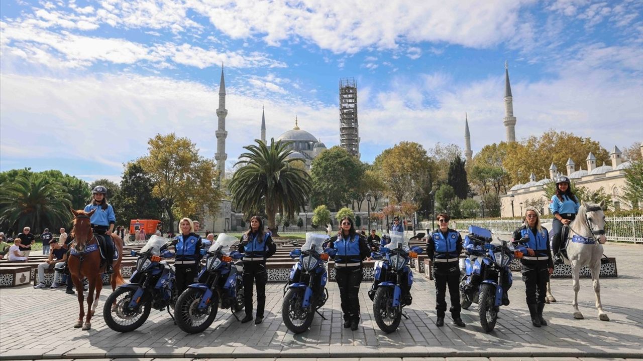 İstanbul'da Kadın Zabıta Ekipleri Görevde