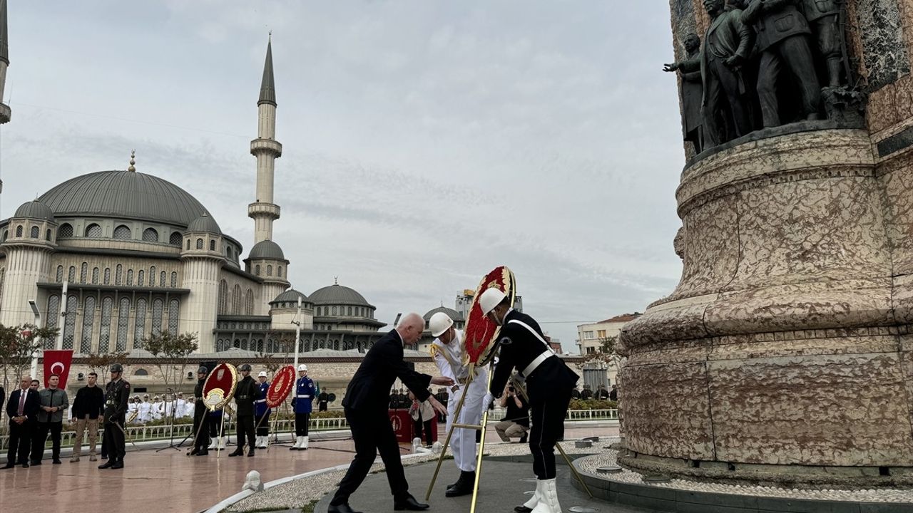 İstanbul'un İşgalden Kurtuluşunun 101. Yılı Coşkuyla Kutlandı