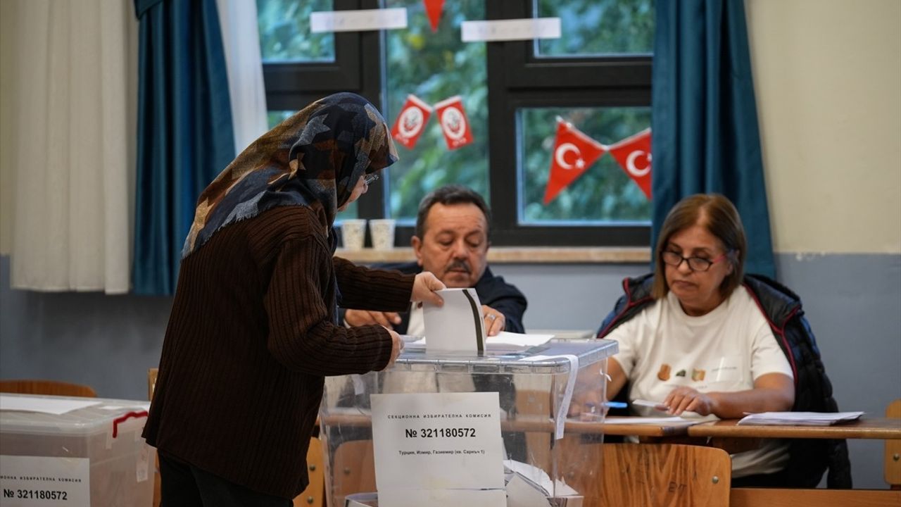 İzmir'de Çifte Vatandaşlar için Seçim Süreci