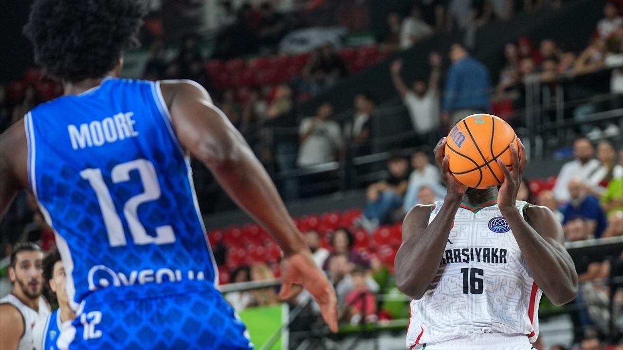 Karşıyaka Basketbol Takımı, Saint-Quentin'i Yenerek İlk Galibiyetini Aldı