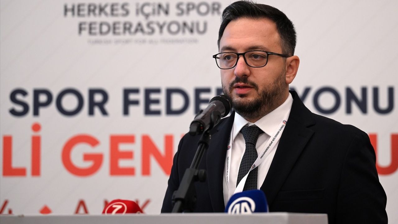 Kerim Çomoğlu, Türkiye Herkes İçin Spor Federasyonu Başkanlığına Yeniden Seçildi