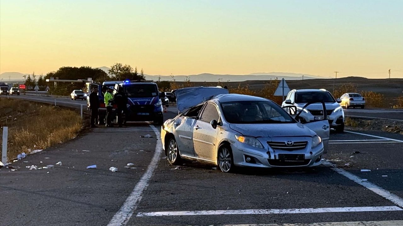 Kırıkkale'de Trafik Kazası: İki Kayıp, Üç Yaralı