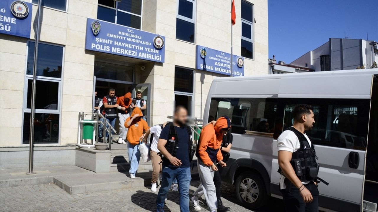 Kırklareli'nde Bir Anne Oğlunu Polise Teslim Etti