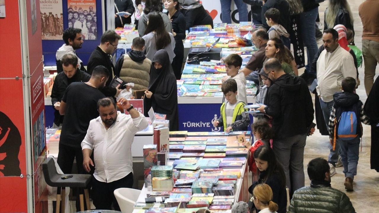 Kocaeli Kitap Fuarı Rekor Katılımla Sona Erdi