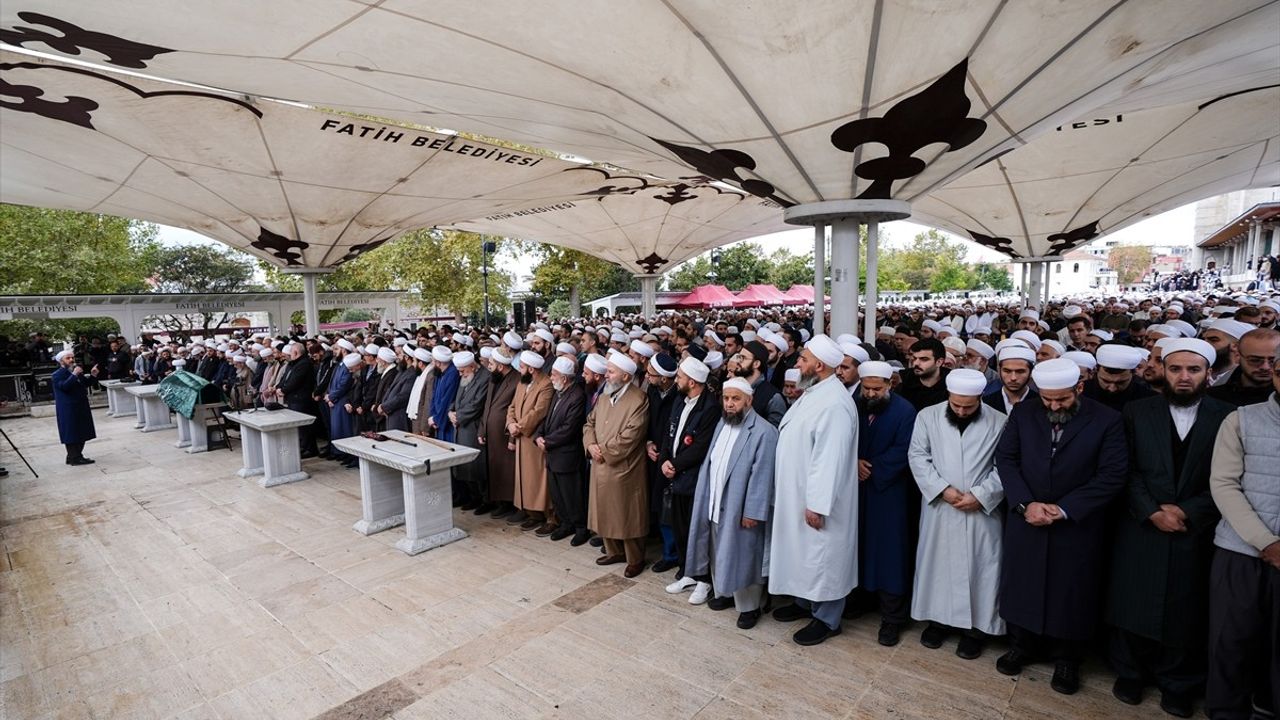 Mahmut Ustaosmanoğlu'nun Oğlu İçin Cenaze Töreni Düzenlendi